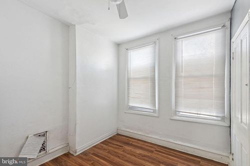4466 N Gratz St, PHILADELPHIA, PA, 19140-1028 | Card Image