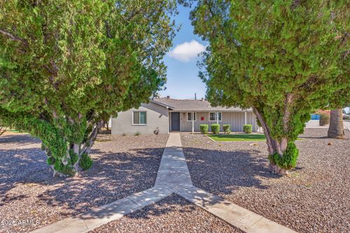 4135 N Westview Dr, Phoenix, AZ, 85015-5242 | Card Image