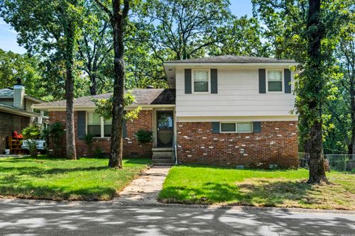 901 Coulter Rd, Sherwood, AR, 72120-5921 | Card Image