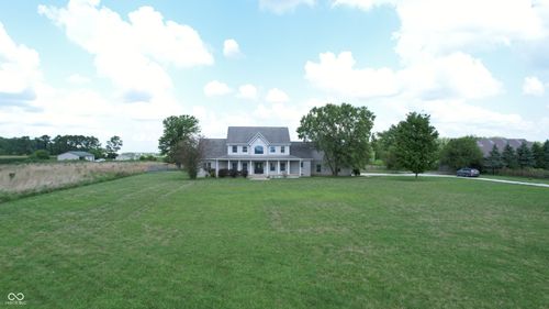6705 E County Road 800 N, Bainbridge, IN, 46105-9571 | Card Image