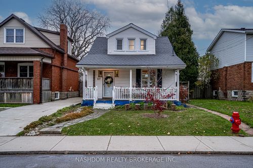 157 E 19th St, Hamilton, ON, L9A4S2 | Card Image