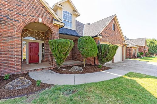 1005 Bentbrook Pl, Norman, OK, 73072-4019 | Card Image