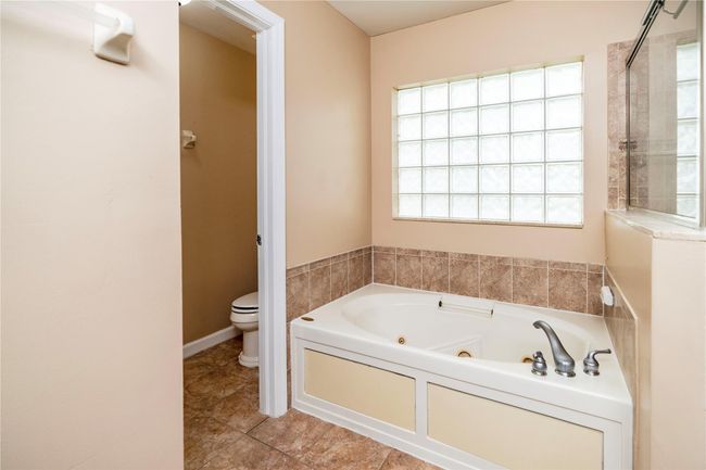 262 Kensington Way, House other with 3 bedrooms, 2 bathrooms and null parking in Royal Palm Beach FL | Image 30