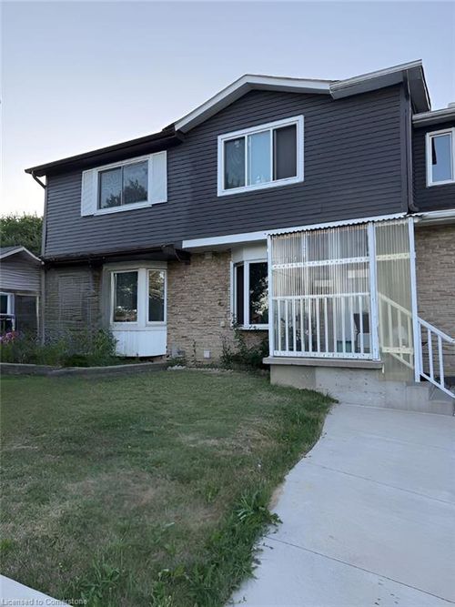 91 Madoc Dr, Brampton, ON, L6V2A3 | Card Image