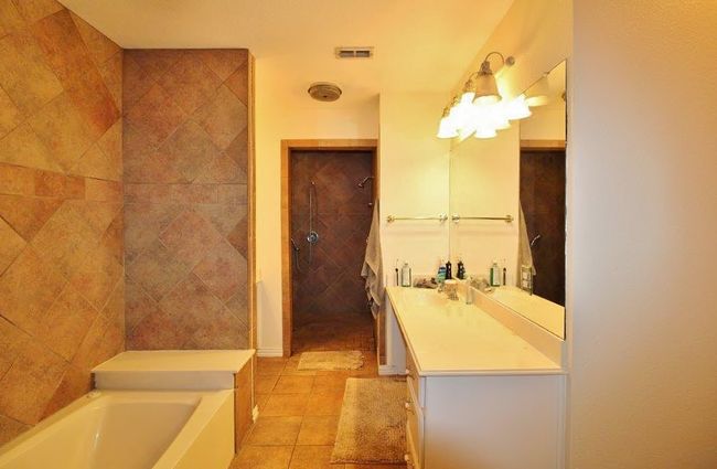 5131 Trail Dust Ln, Home with 2 bedrooms, 2 bathrooms and null parking in Arlington TX | Image 14