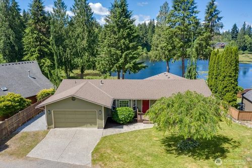 306 Noble Place, Granite Falls, WA, 98252 | Card Image