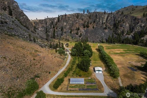 109 Rolling Rock Rd, Chelan, WA, 98816-8901 | Card Image