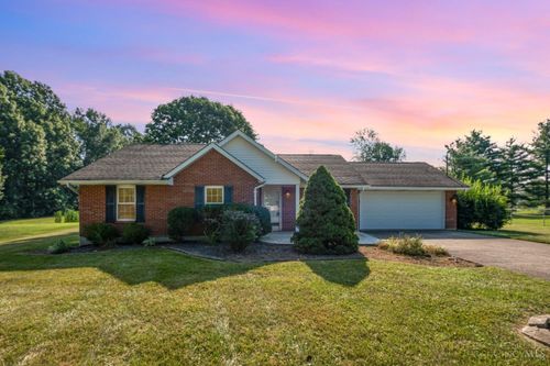 2412 Gatetree Ln, Batavia, OH, 45103-8951 | Card Image