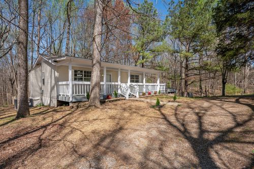 201 Welker Rd, Cedar Hill, TN, 37032-5353 | Card Image