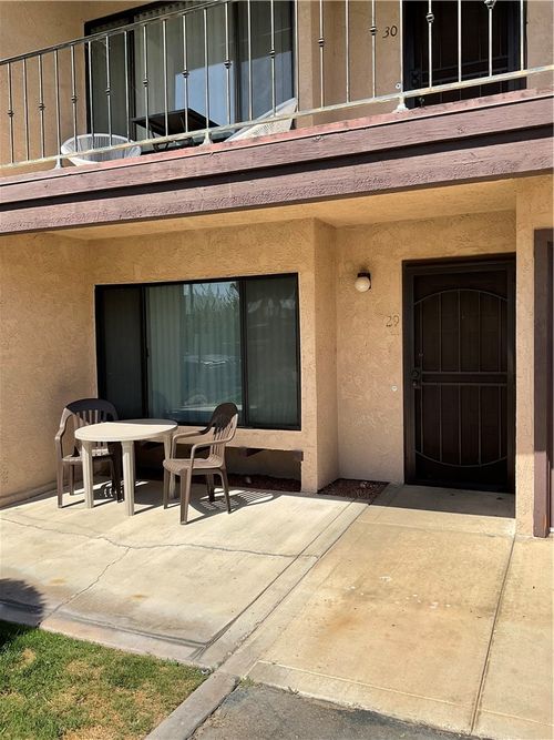 unit-29-201 Riverfront Dr, Bullhead City, AZ, 86442-6133 | Card Image