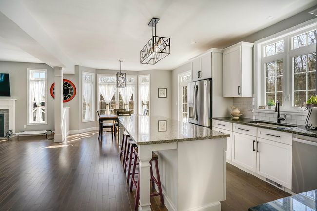 8 Green Rd, House other with 3 bedrooms, 3 bathrooms and null parking in Raymond NH | Image 9