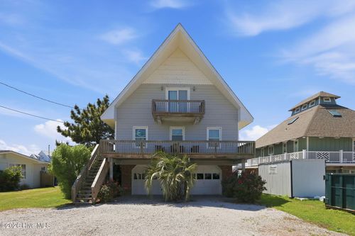147 Bay View Blvd, Atlantic Beach, NC, 28512-5512 | Card Image