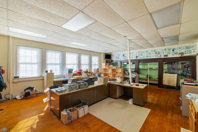 Classroom | Image 31