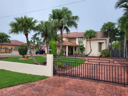 2930 Sw 129th Ave, Miami, FL, 33175-2016 | Card Image