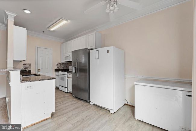 8200 Finchleigh St, Townhouse with 4 bedrooms, 4 bathrooms and null parking in LAUREL MD | Image 26