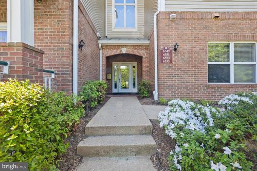 202-6551 Grange Ln, ALEXANDRIA, VA, 22315-5852 | Card Image