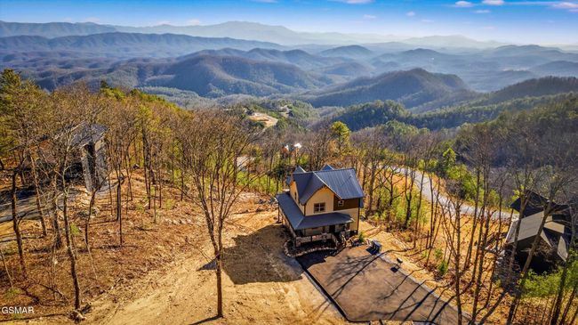 1852 Mountain Ash Way, House other with 5 bedrooms, 6 bathrooms and null parking in Sevierville TN | Image 78