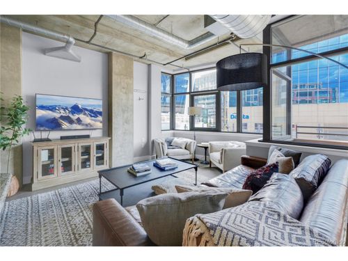 311-2100 16th St, Denver, CO, 80202-5184 | Card Image