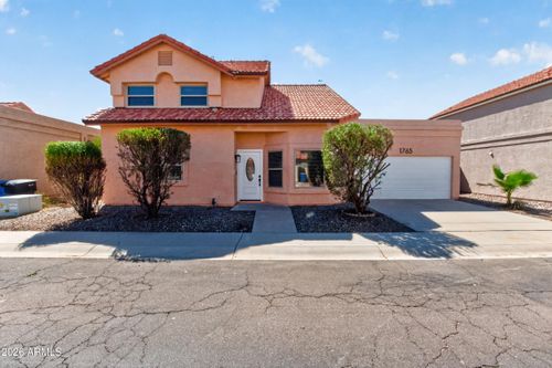 1765 E Geronimo St, Chandler, AZ, 85225-2260 | Card Image