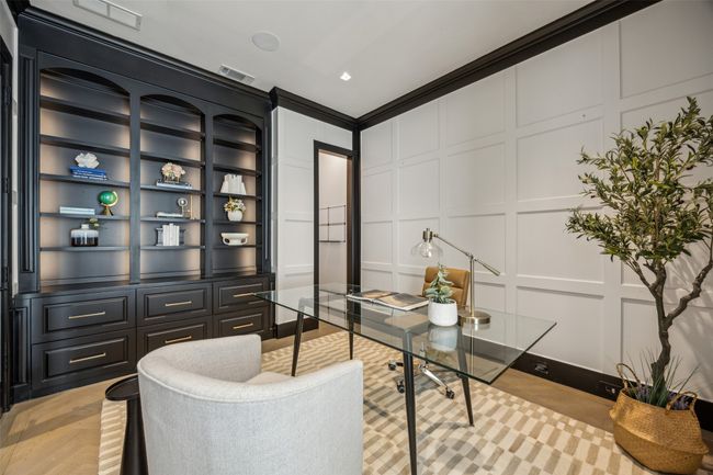 2210 Boll St, House other with 3 bedrooms, 5 bathrooms and null parking in Dallas TX | Image 8