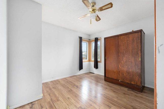 8531 47 Ave Nw, House other with 3 bedrooms, 2 bathrooms and 2 parking in Calgary AB | Image 17