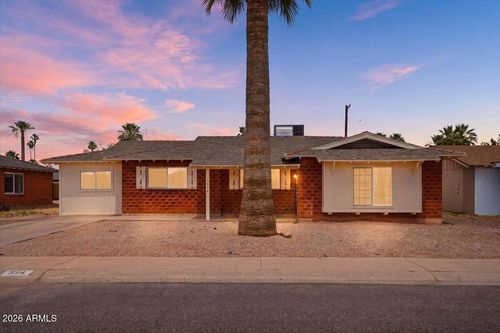 3514 W Marlette Ave, Phoenix, AZ, 85019-1529 | Card Image