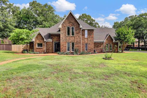 1039 Autumn Oaks Cir, Collierville, TN, 38017 | Card Image