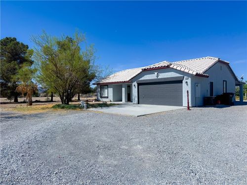 1564 Silver Knoll Ave, Las Vegas, NV, 89123-3837 | Card Image