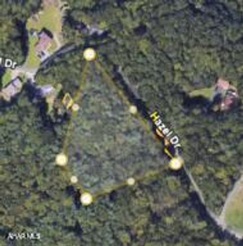 222 Hazel Dr, Tyrone, PA, 16686-7502 | Card Image