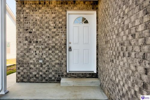 158-B Shirley Boulevard, Vine Grove, KY, 40175 | Card Image