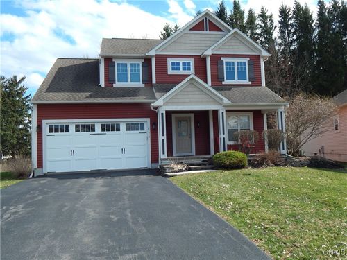 8176 Whitman Way, Liverpool, NY, 13090-6895 | Card Image