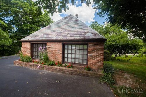 5910 Cherokee Drive, Madeira, OH, 45243 | Card Image