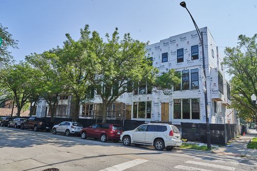 3254 S King Dr, Chicago, IL, 60616-3924 | Card Image