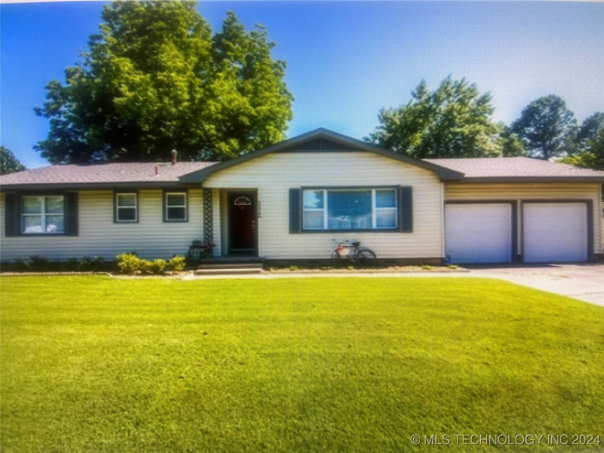 Dakota Ave, Muskogee, OK 74403
