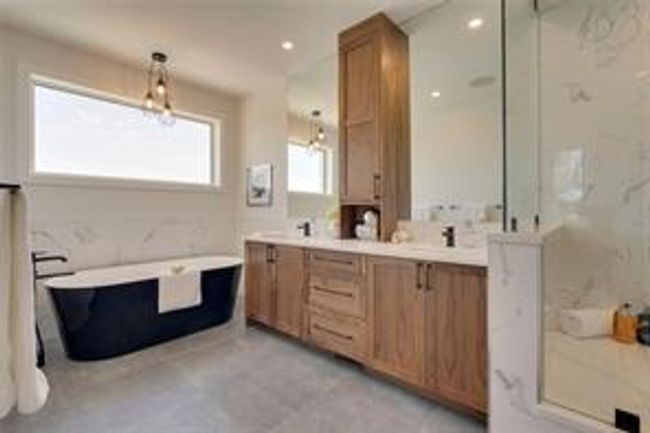 5120 Nesbitt Rd Nw, House detached with 6 bedrooms, 3 bathrooms and 7 parking in Calgary AB | Image 24