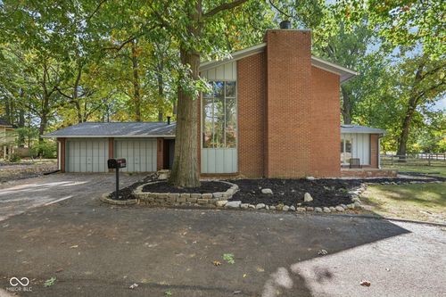 9052 Ripon Ct, Indianapolis, IN, 46268-1274 | Card Image