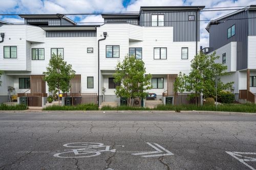 3111 Saint Elmo Ave, Chattanooga, TN, 37408-2829 | Card Image
