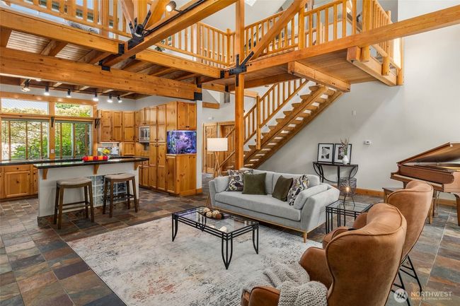 16375 Ne 44 Th Ct, House other with 3 bedrooms, 3 bathrooms and 3 parking in Redmond WA | Image 13