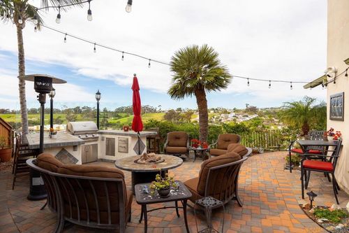 2070 Rue De La Montagne, Oceanside, CA, 92054-5669 | Card Image