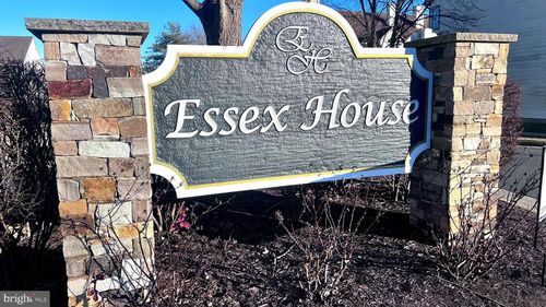 b-6086 Essex House Sq, ALEXANDRIA, VA, 22310-4319 | Card Image