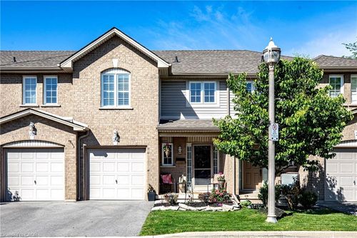 20-311 Highway 8, Stoney Creek, ON, L8G5G5 | Card Image