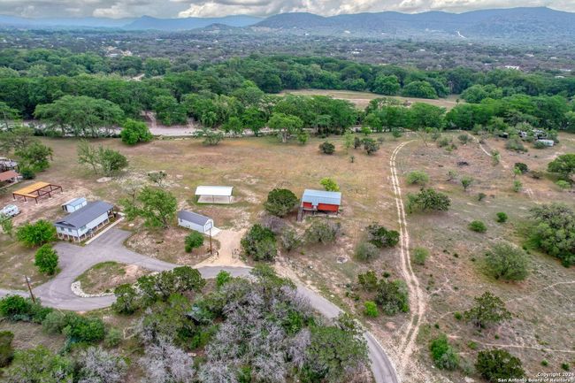 24 Weston Rd, House other with 1 bedrooms, 1 bathrooms and null parking in Leakey TX | Image 6