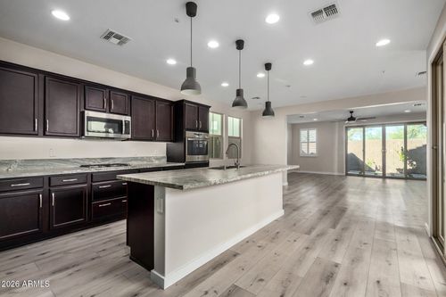 31636 N 24th Dr, Phoenix, AZ, 85085-4237 | Card Image