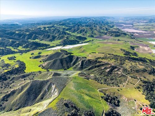 9500 Batchelder Road, Los Alamos, CA, 93440 | Card Image