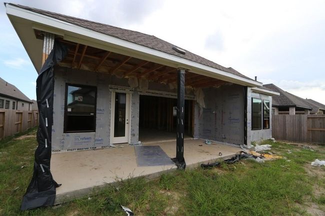 12314 Palmetto Dr, House other with 4 bedrooms, 3 bathrooms and 3 parking in Mont Belvieu TX | Image 6
