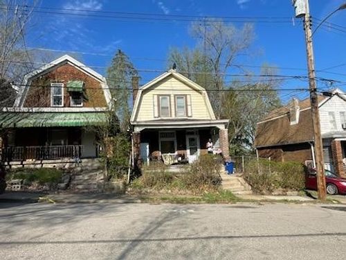 810 Gearing Ave, Pittsburgh, PA, 15210-1222 | Card Image