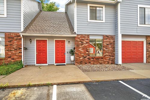 2406 Alabama St, Lawrence, KS, 66046-4447 | Card Image