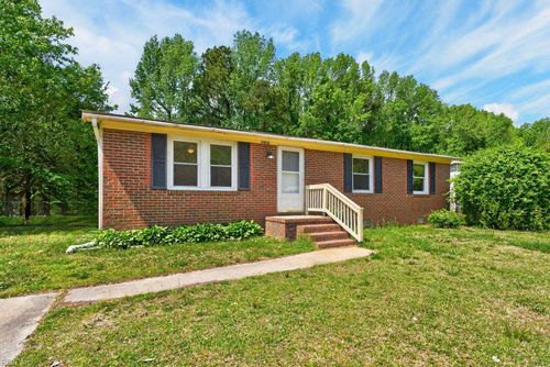 1410 Blythewood Ln, Suffolk, VA, 23434-2804 | Card Image