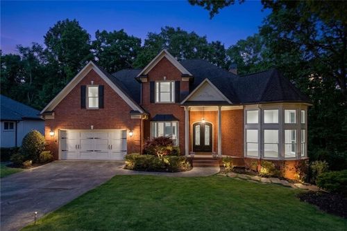6185 Masters Club Dr, Suwanee, GA, 30024-3418 | Card Image