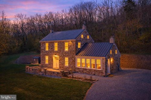 11614 National Pike, CLEAR SPRING, MD, 21722-1632 | Card Image